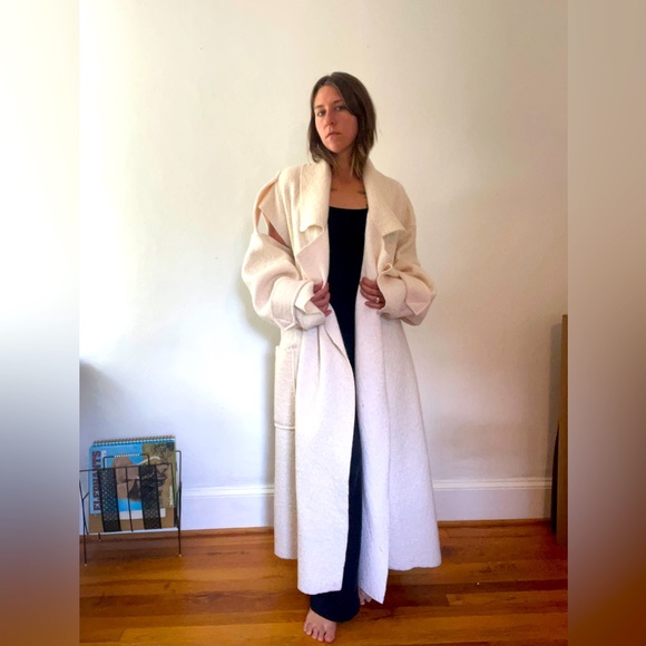 Oversized Asymmetrical Coat - Picture 4 of 6